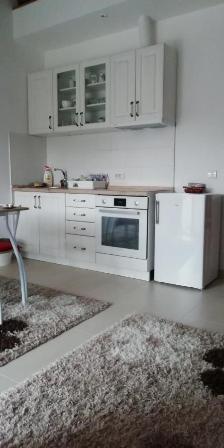 Apartment Sunce Zova *