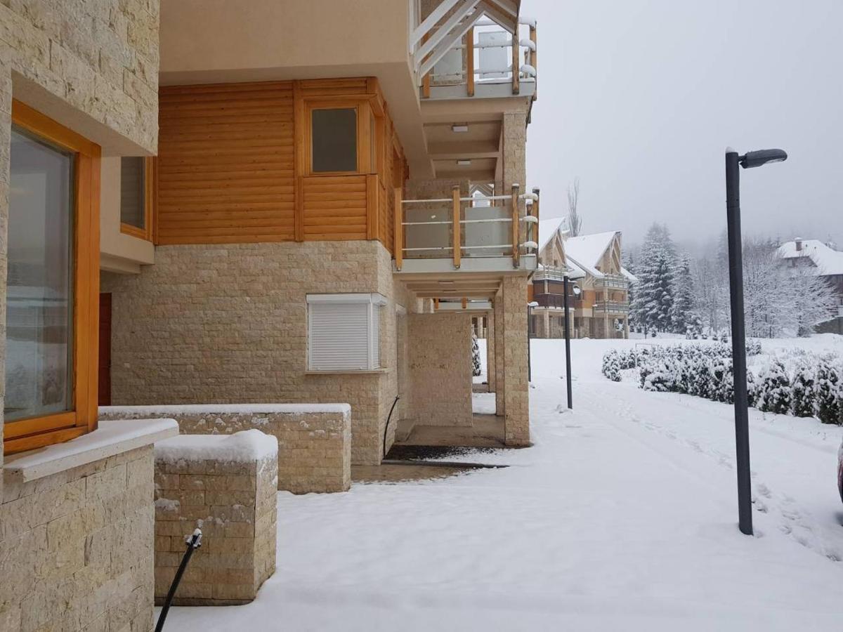 Apartment Sunce Zova